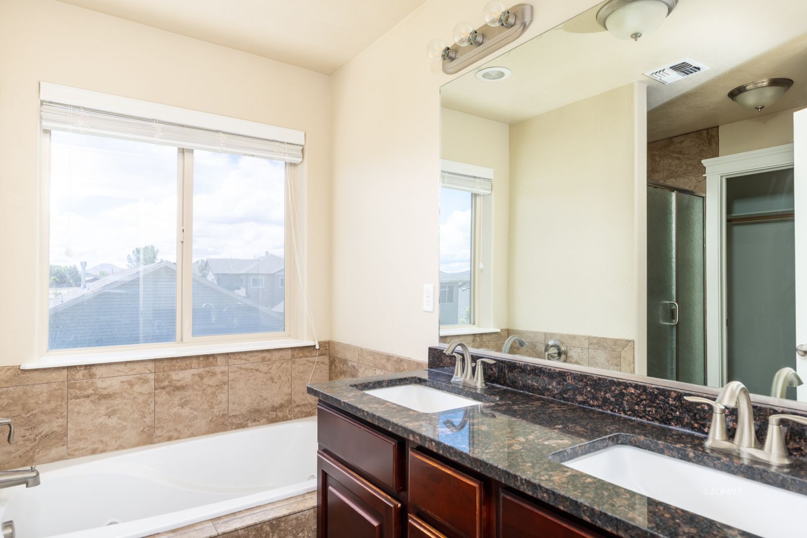 3817 Boulder Creek Property Photo 16