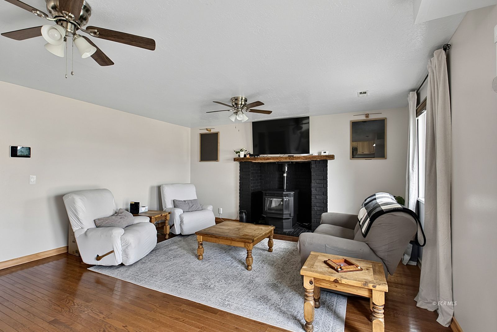 2312 Sierra Drive Property Photo 12