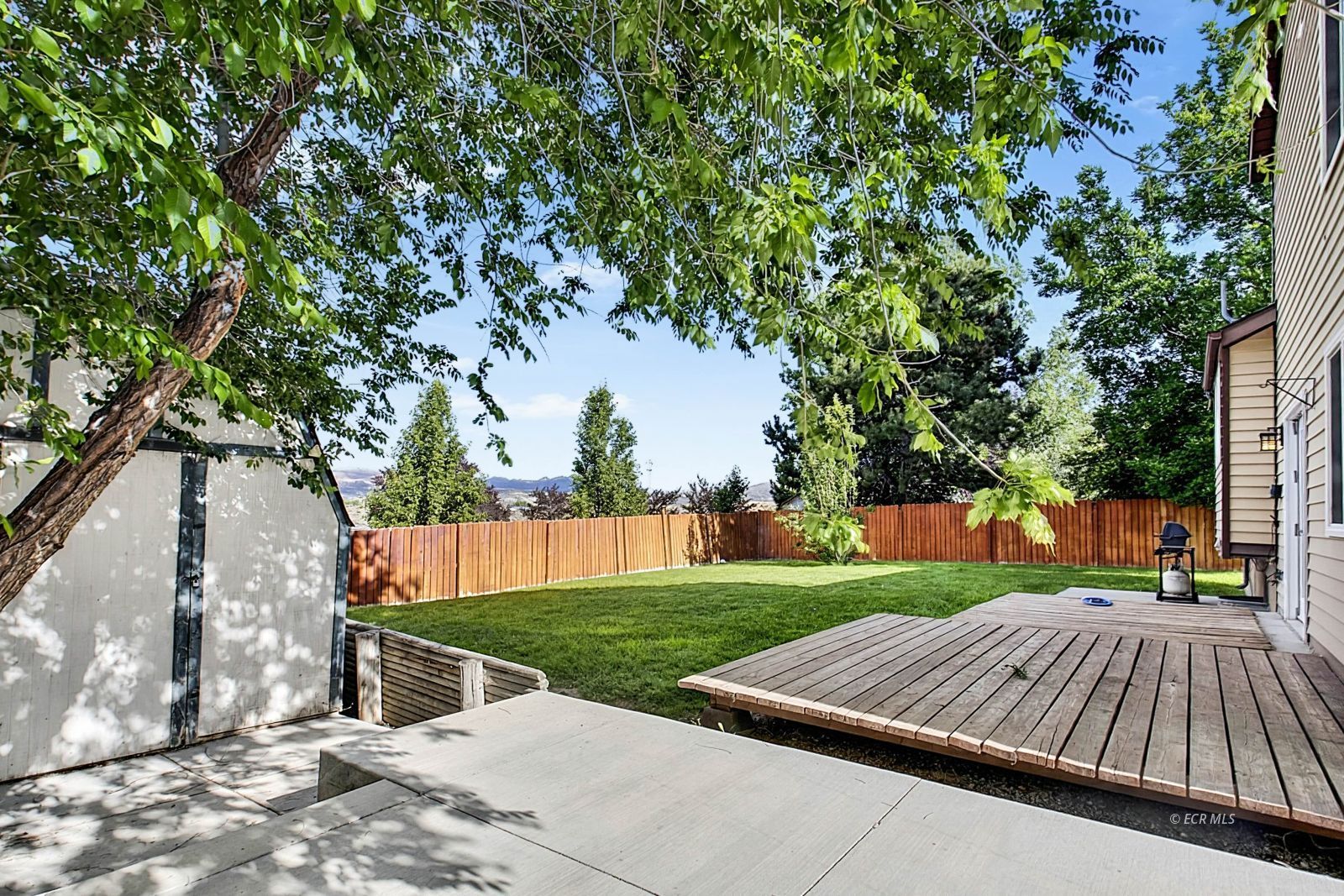 2312 Sierra Drive Property Photo 25