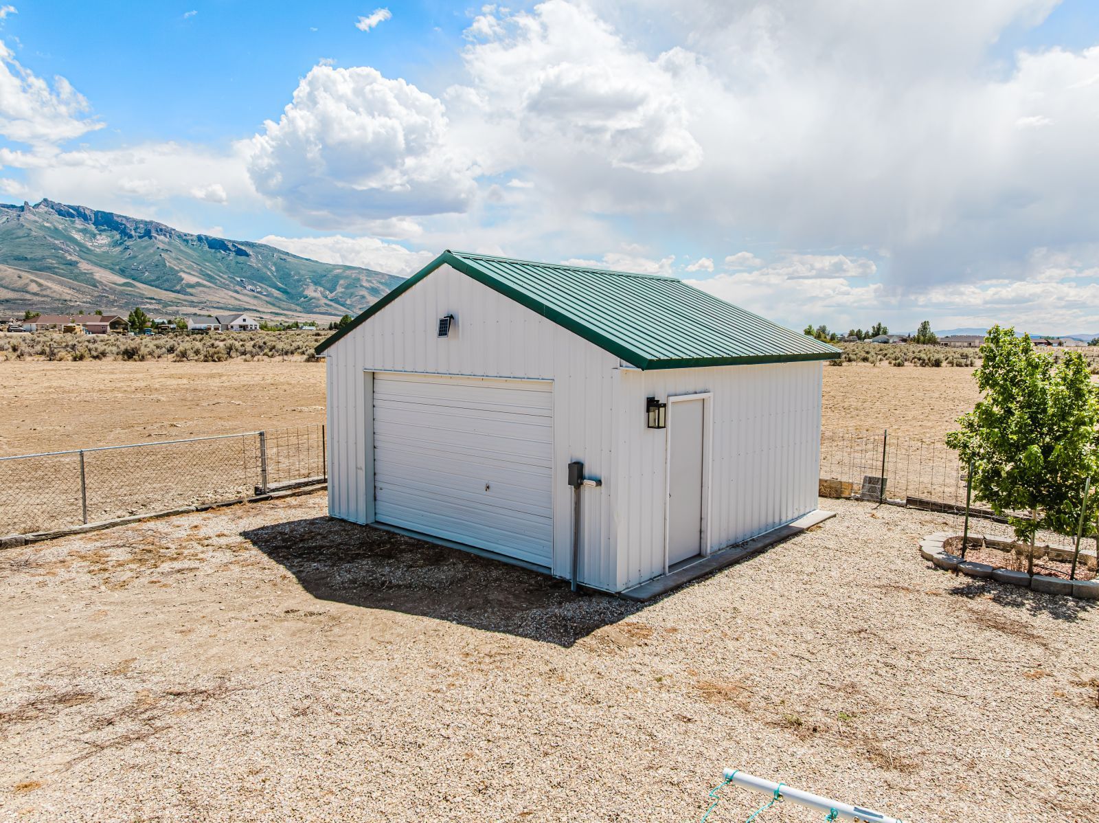 825 Aesop Drive Property Photo 44