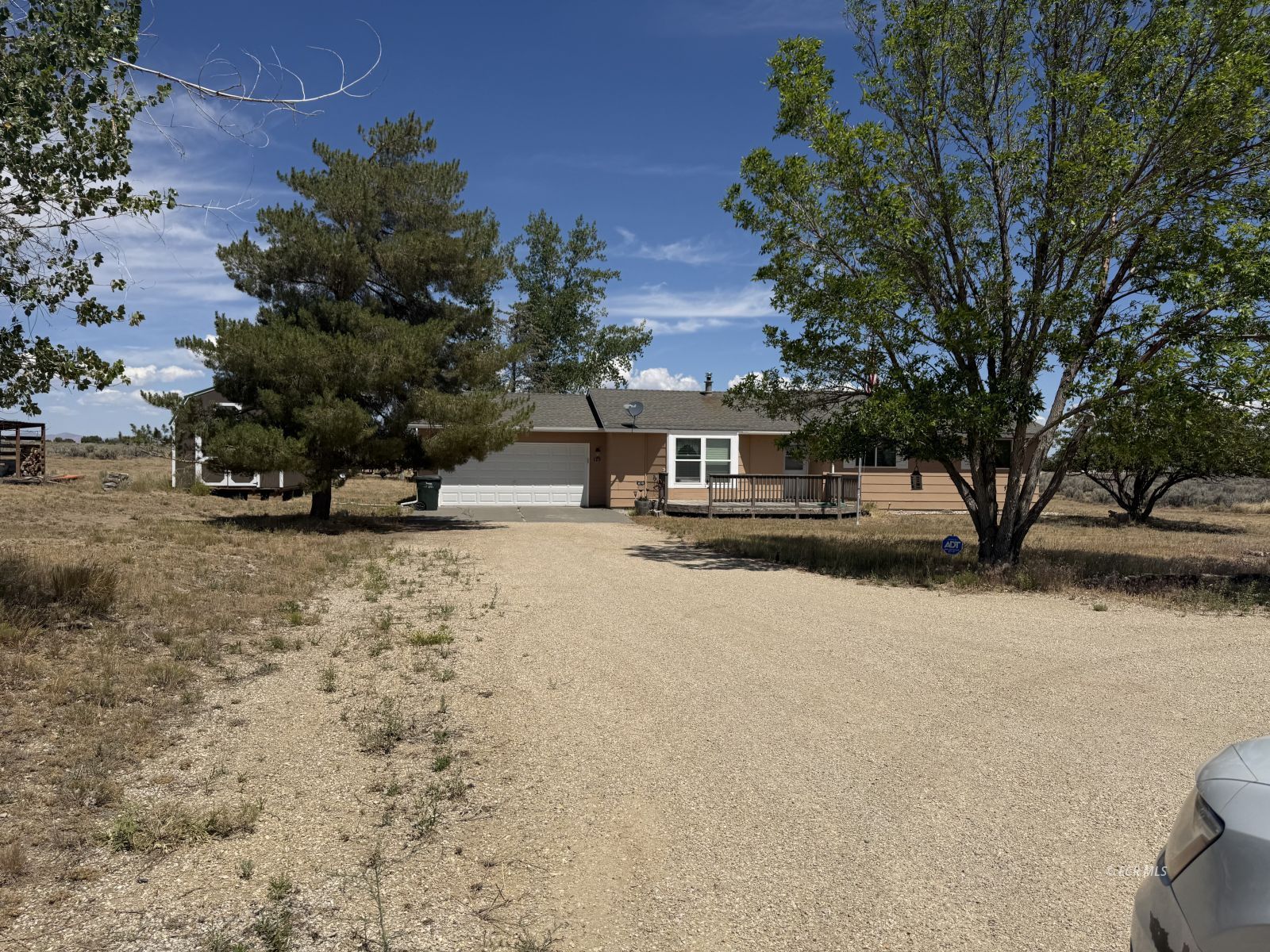 175 Greencrest Drive Property Photo 2