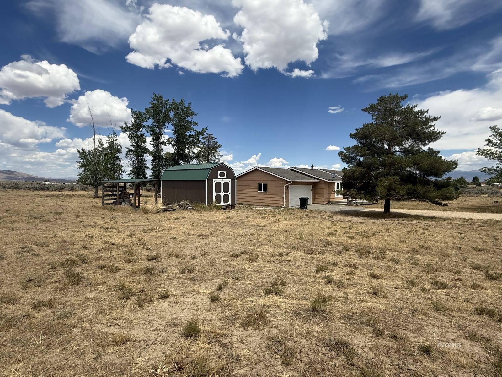 175 Greencrest Drive Property Photo 8