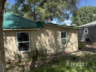 1150 4th Street Property Photo 2