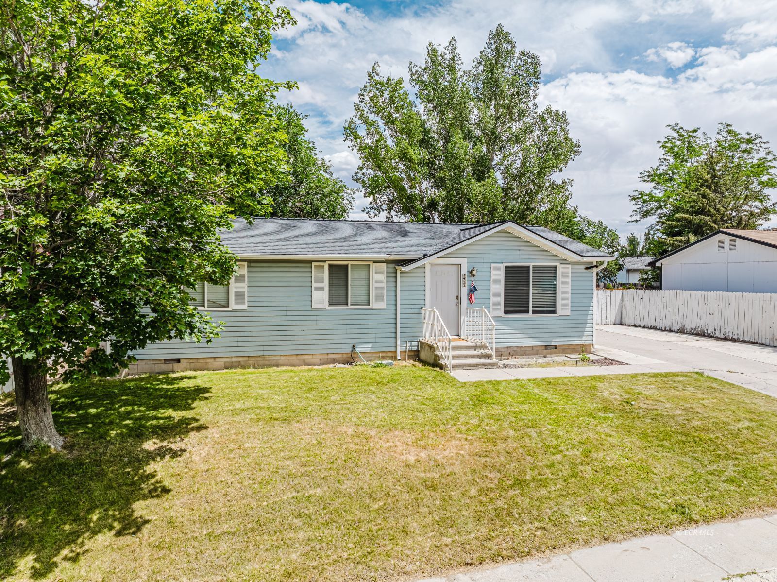 3422 Freeport Avenue Property Photo 3