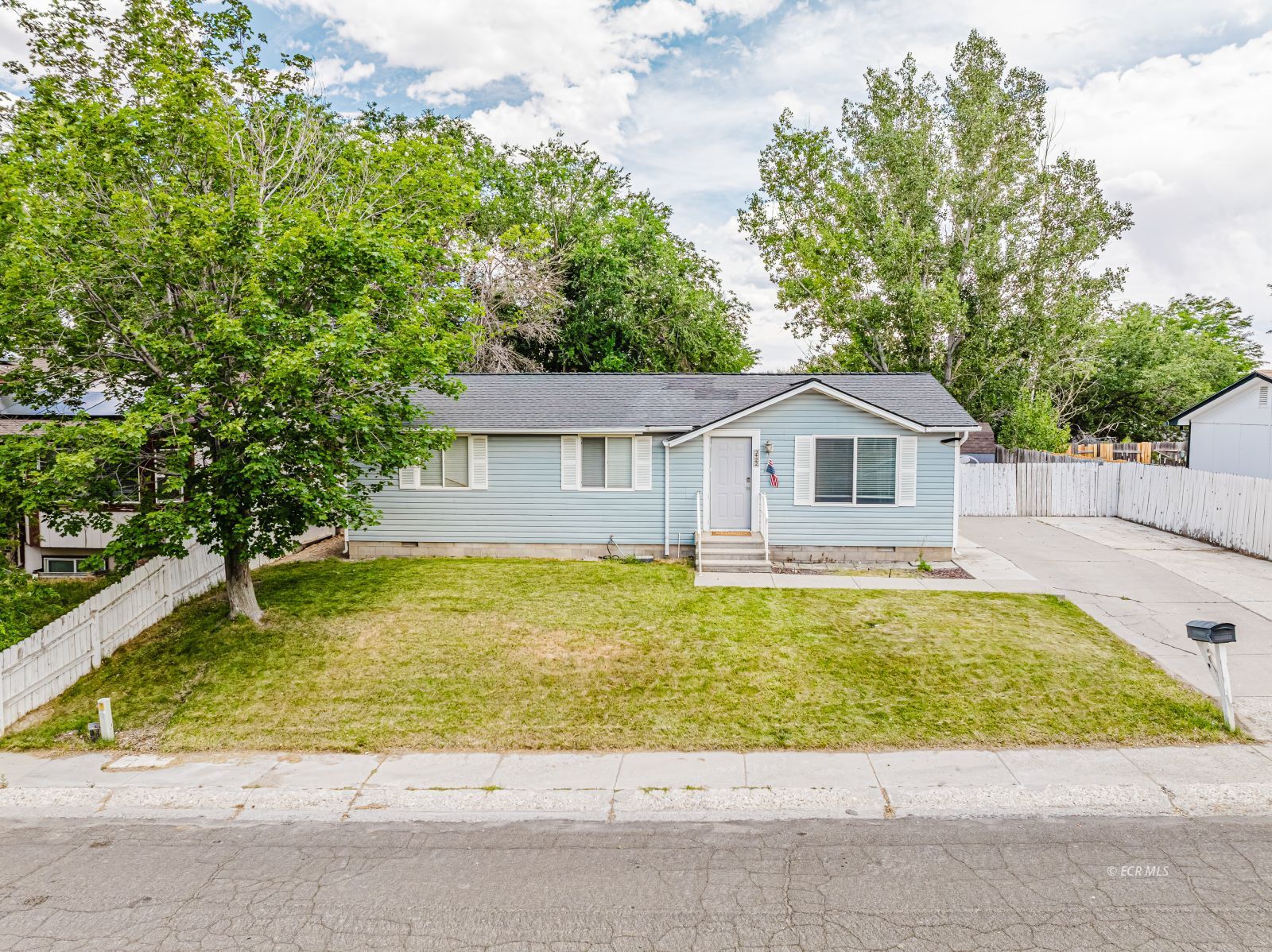 3422 Freeport Avenue Property Photo 5