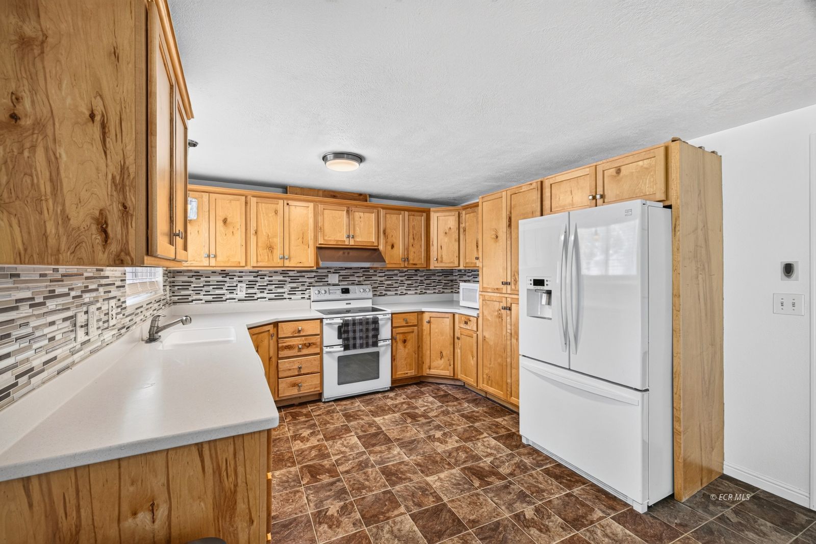 3422 Freeport Avenue Property Photo 8