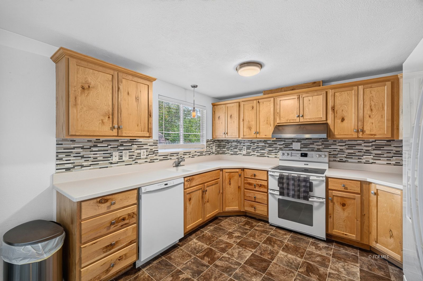3422 Freeport Avenue Property Photo 13