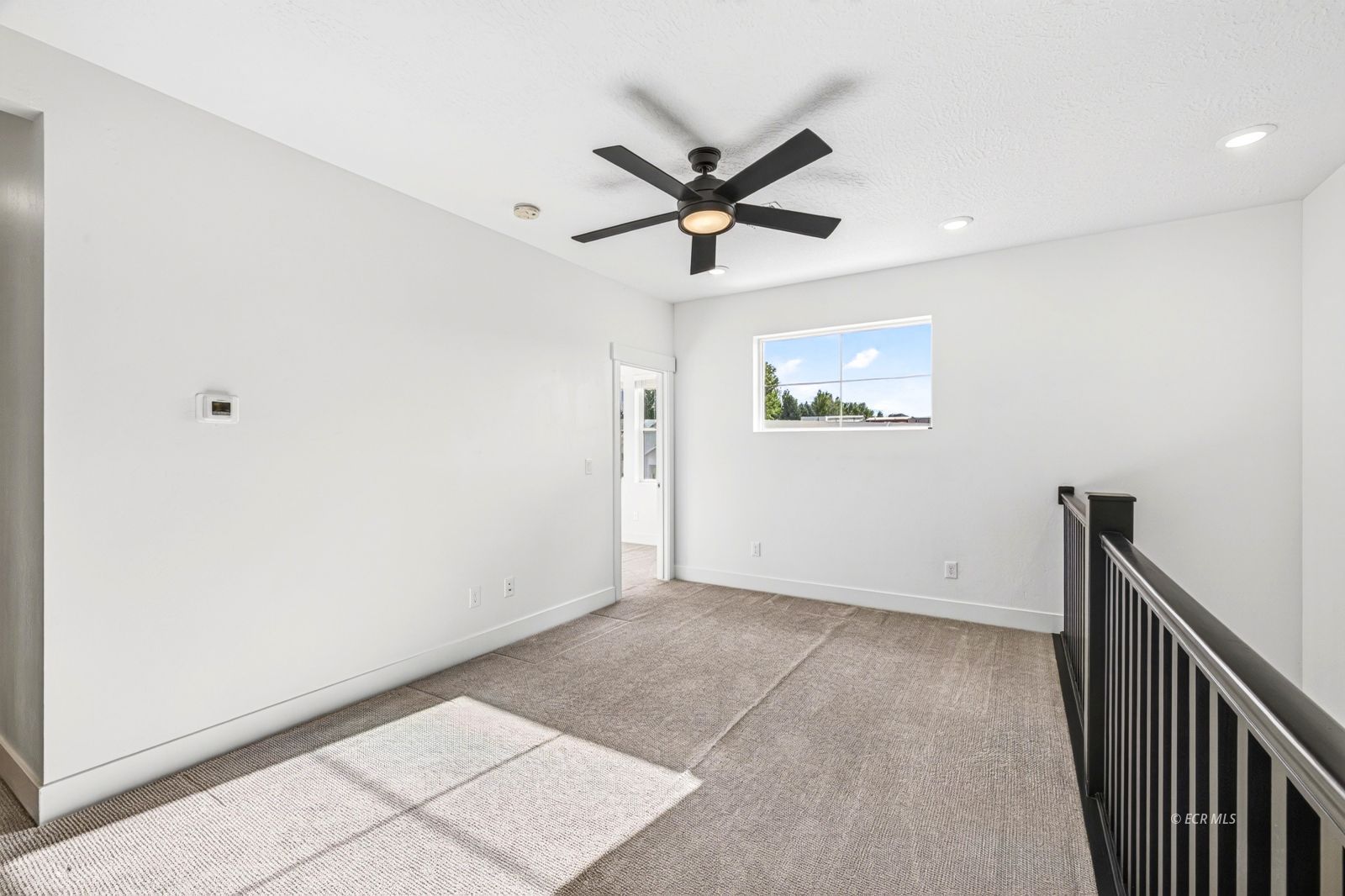 3129 Newcastle Circle Property Photo 16