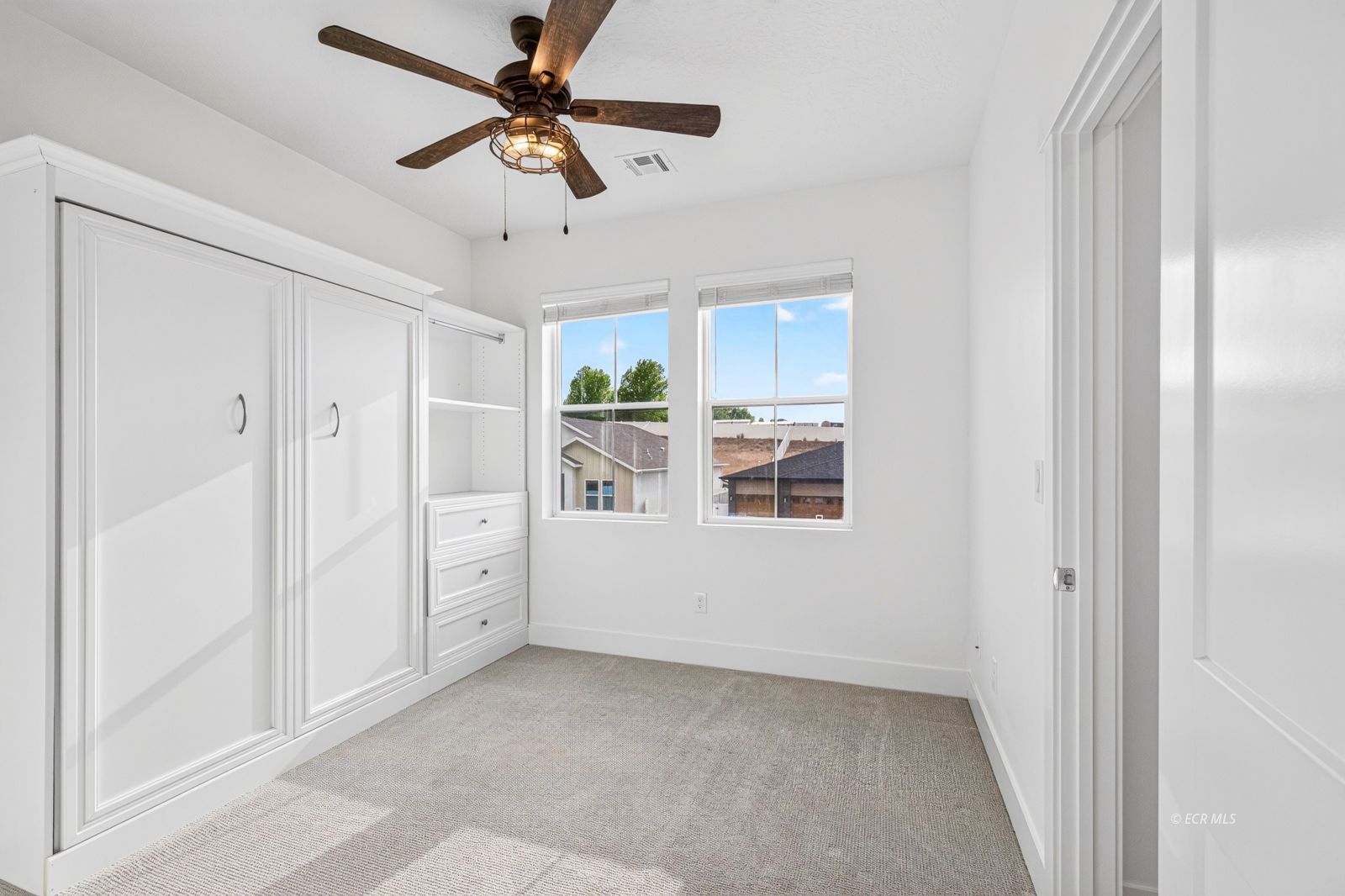 3129 Newcastle Circle Property Photo 34