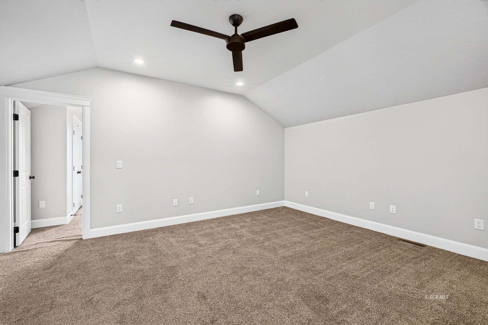 2908 Copper Trail Property Photo 33