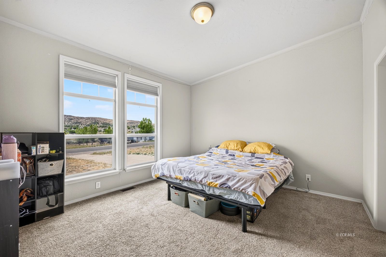 877 Spring Valley Parkway Property Photo 17