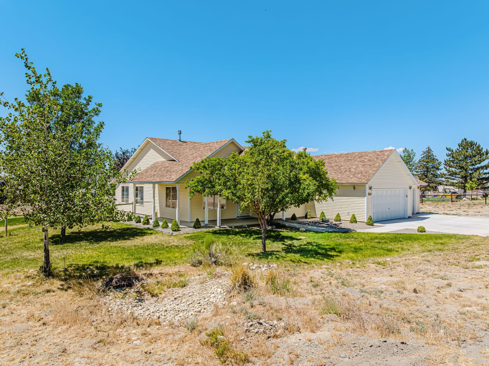 520 Cripple Creek Drive Property Photo 4