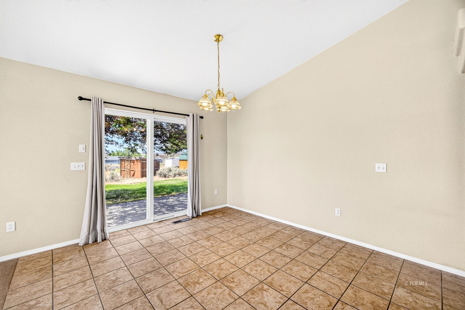 520 Cripple Creek Drive Property Photo 19