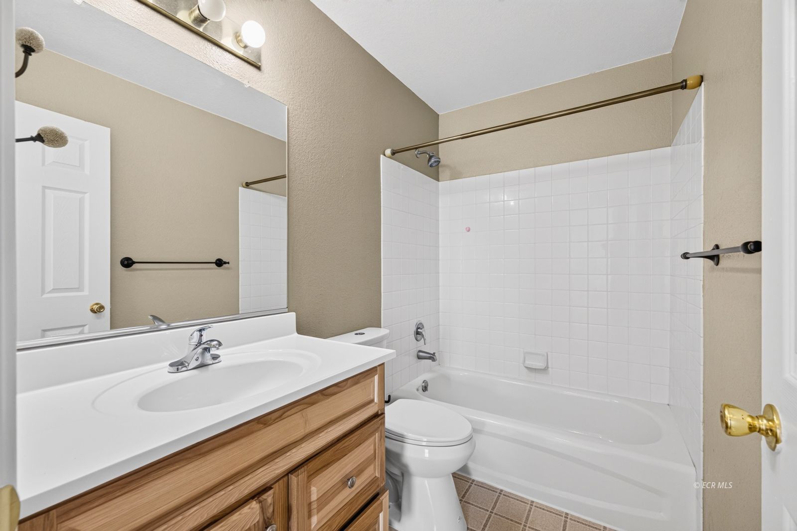 520 Cripple Creek Drive Property Photo 39