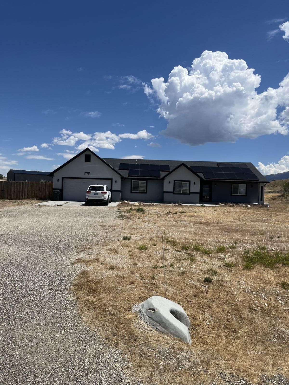 790 BLACK OAK BAY Drive Property Photo 1