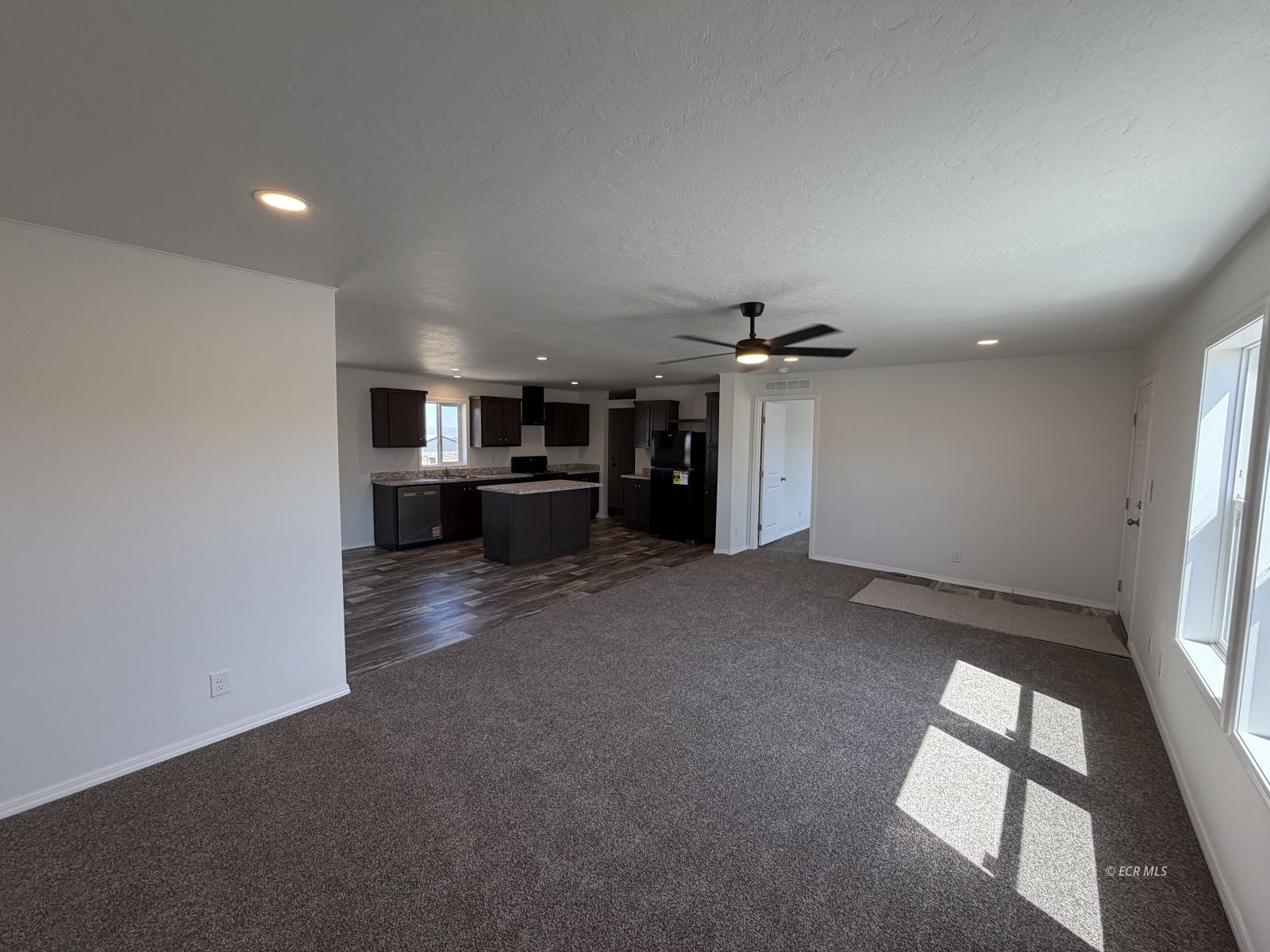 7650 Bea's View Drive Property Photo 9