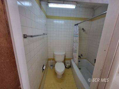 340 6th Street Property Photo 13