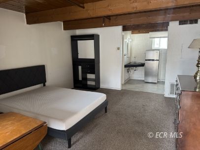 340 6th Street Property Photo 14