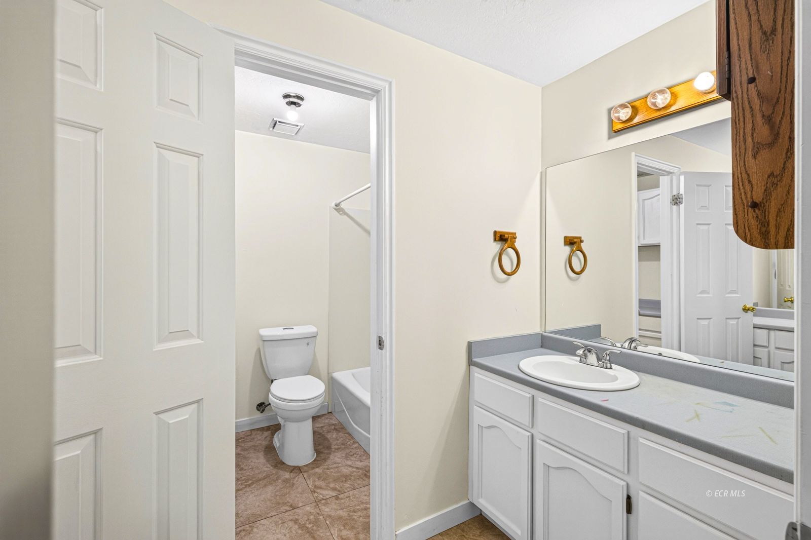 2110 Sierra Circle Property Photo 27
