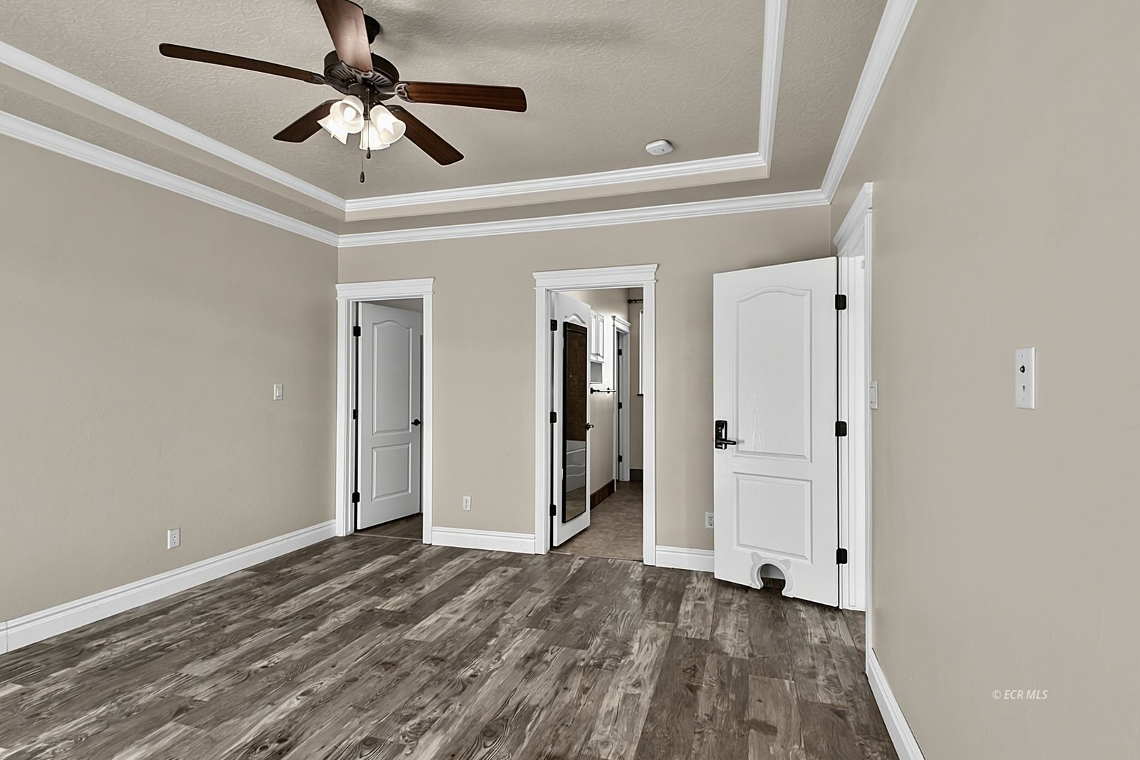 455 Blue Jay Drive Property Photo 15