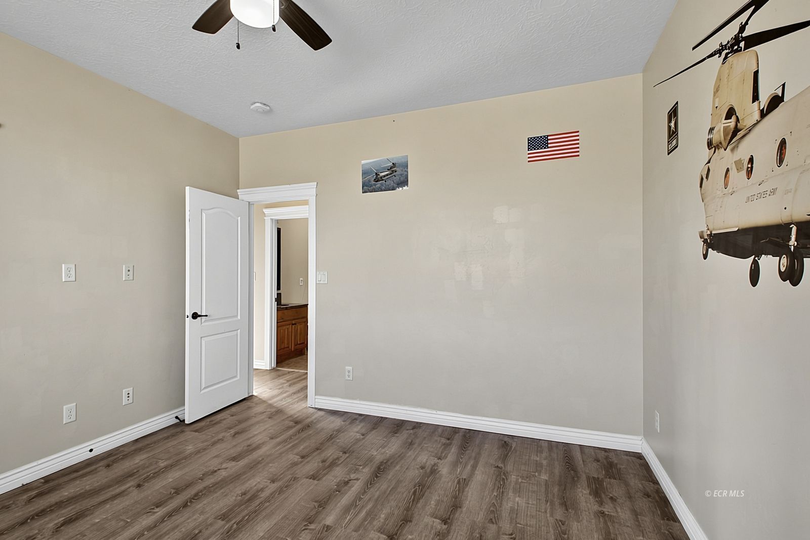 455 Blue Jay Drive Property Photo 22