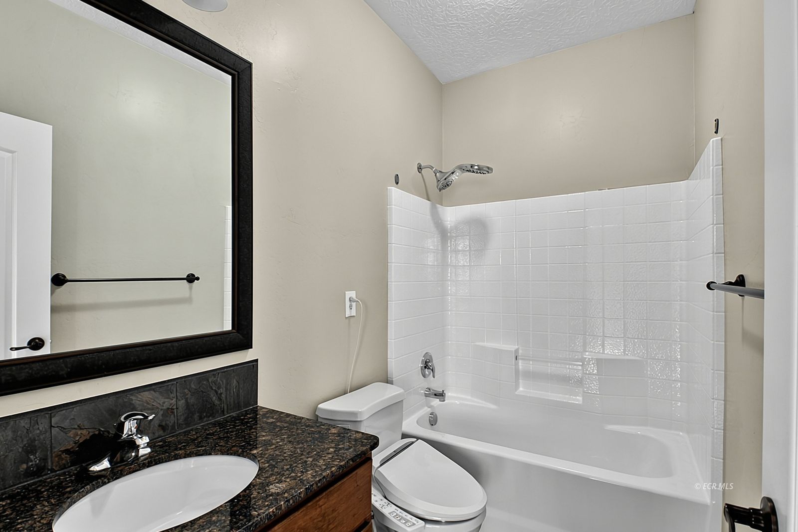 455 Blue Jay Drive Property Photo 23