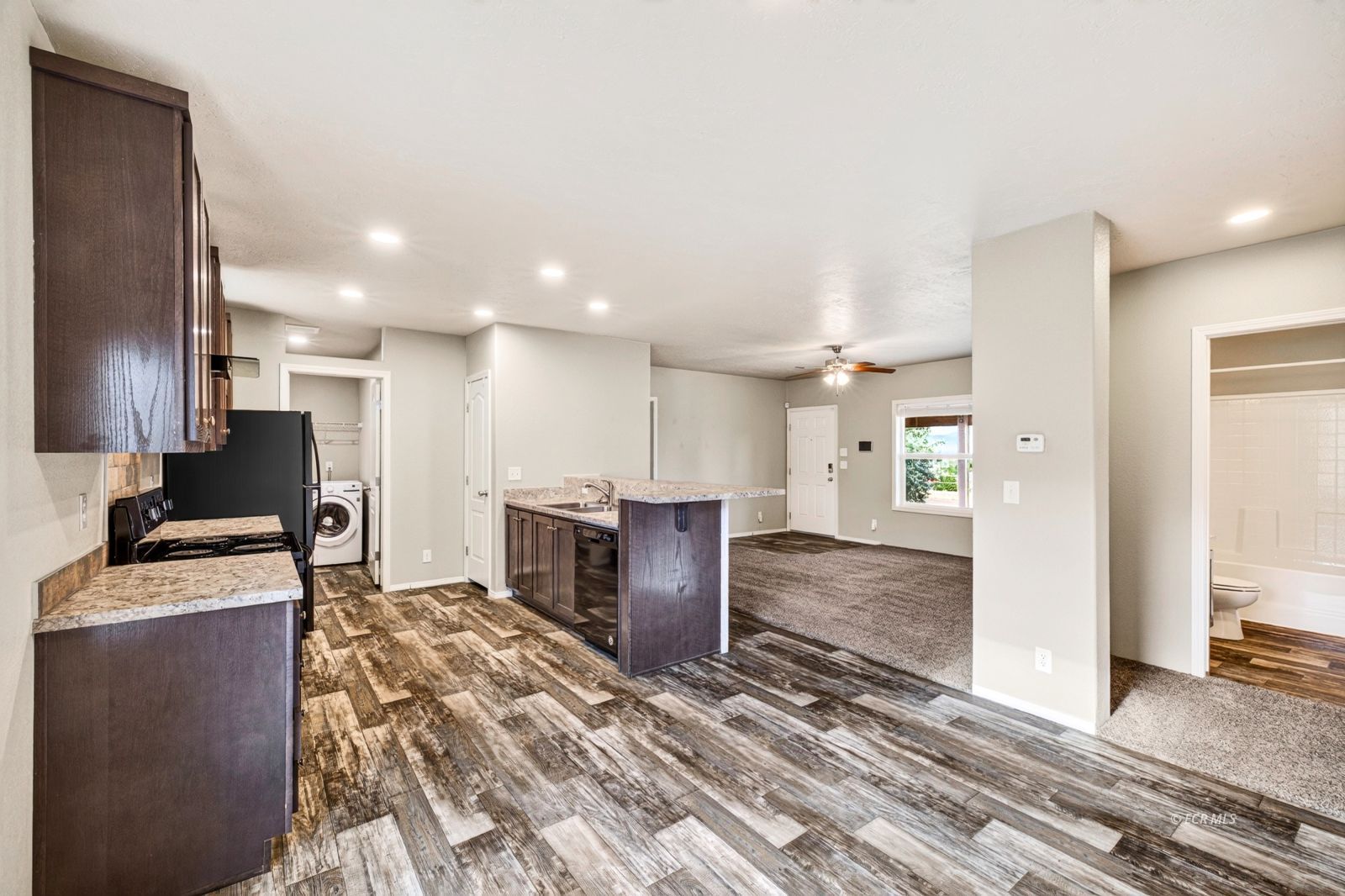 693 Hayland Drive Property Photo 11