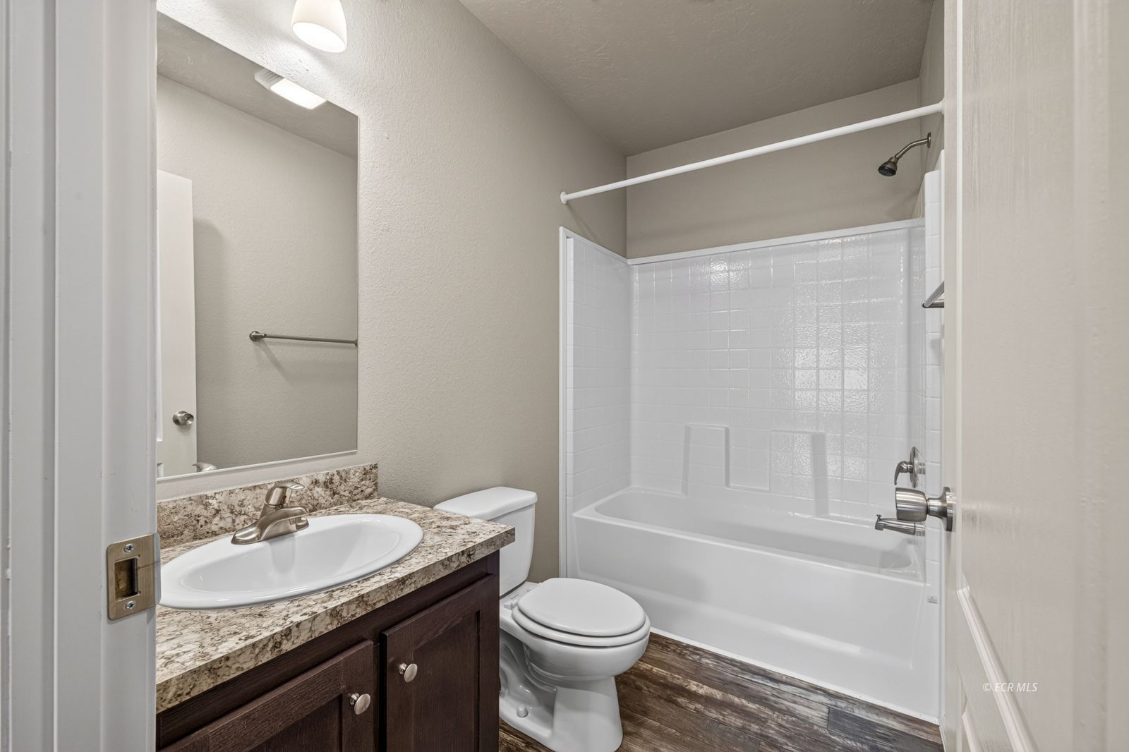 693 Hayland Drive Property Photo 28