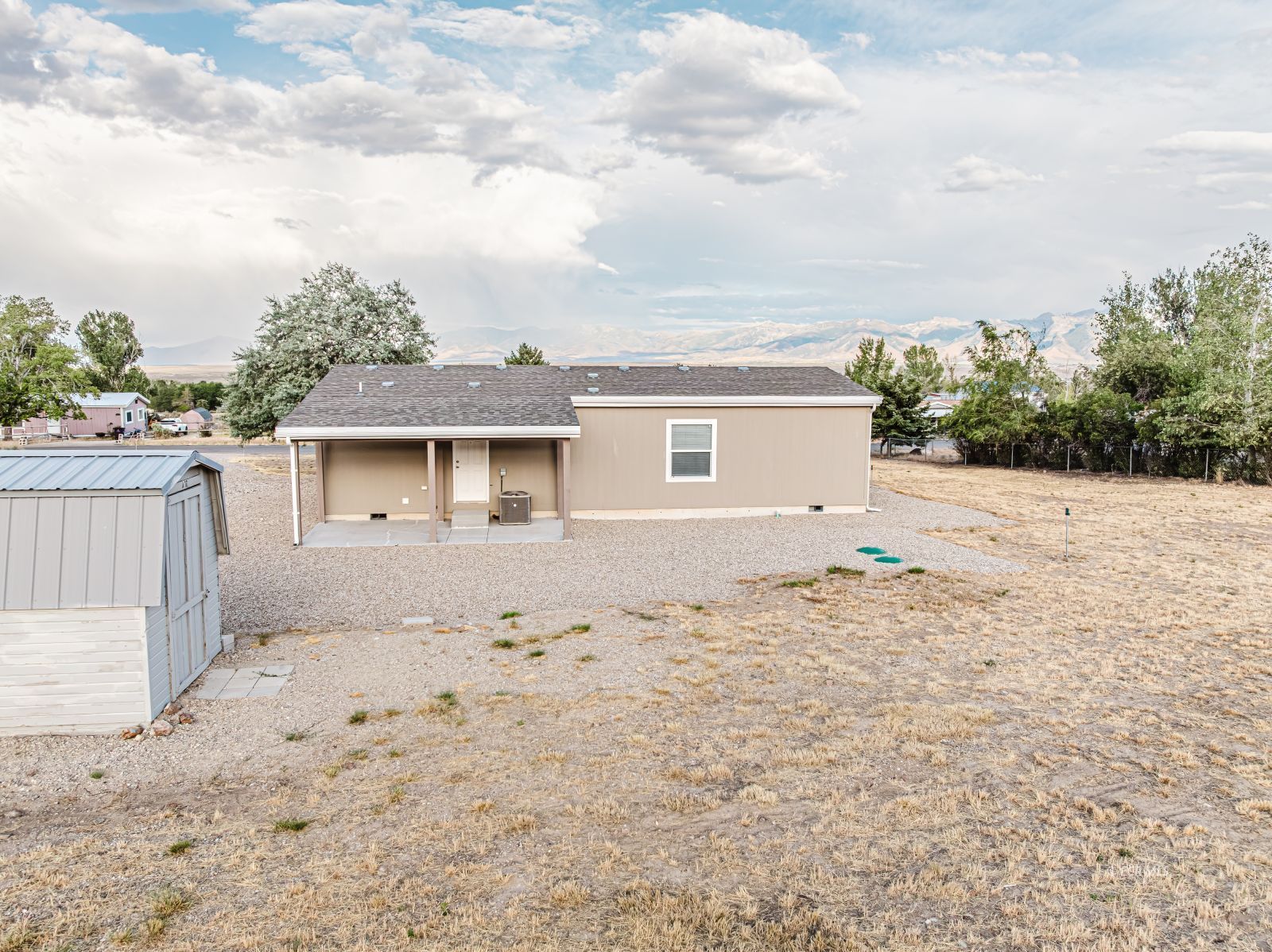 693 Hayland Drive Property Photo 38
