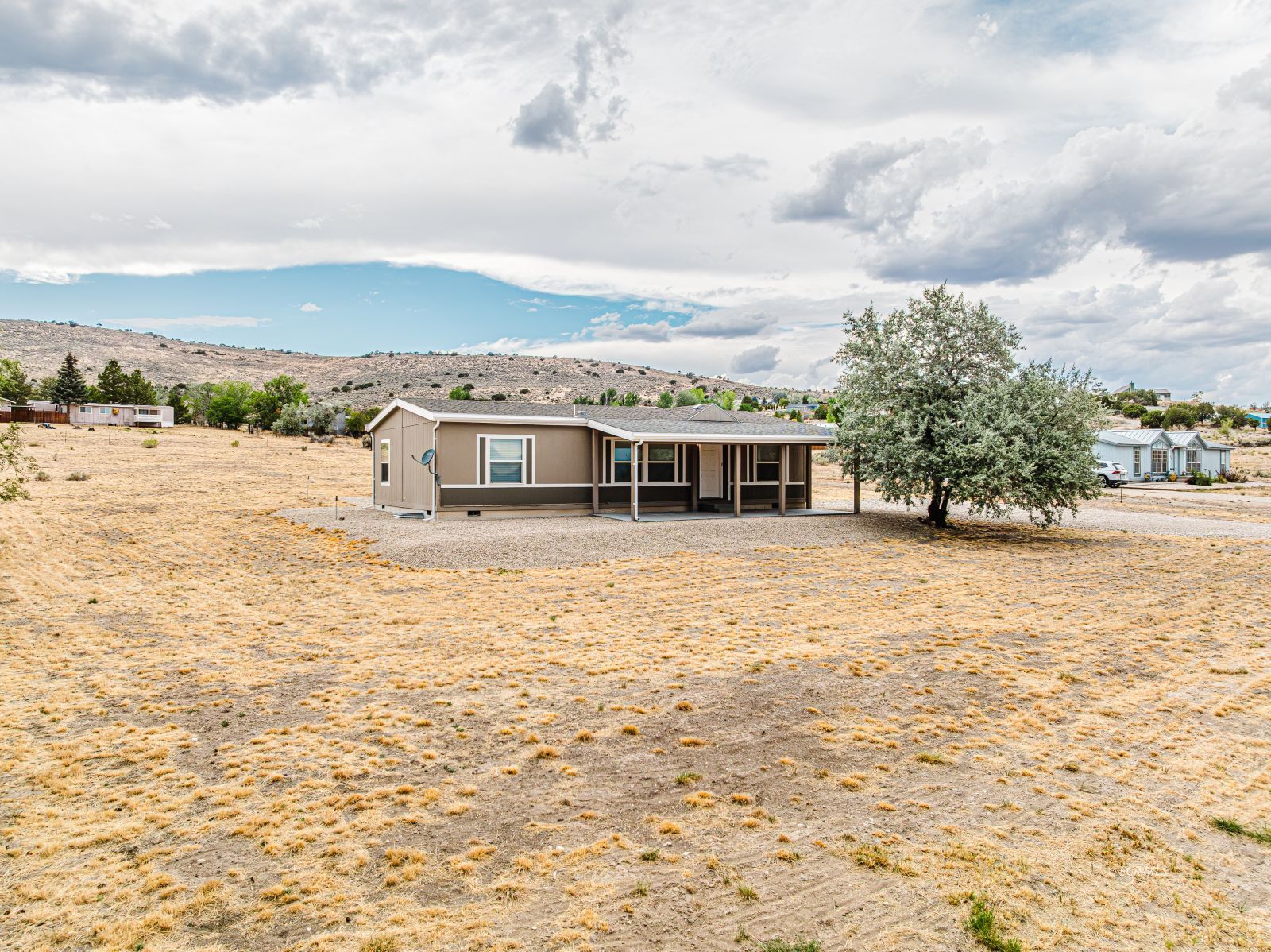 693 Hayland Drive Property Photo 42
