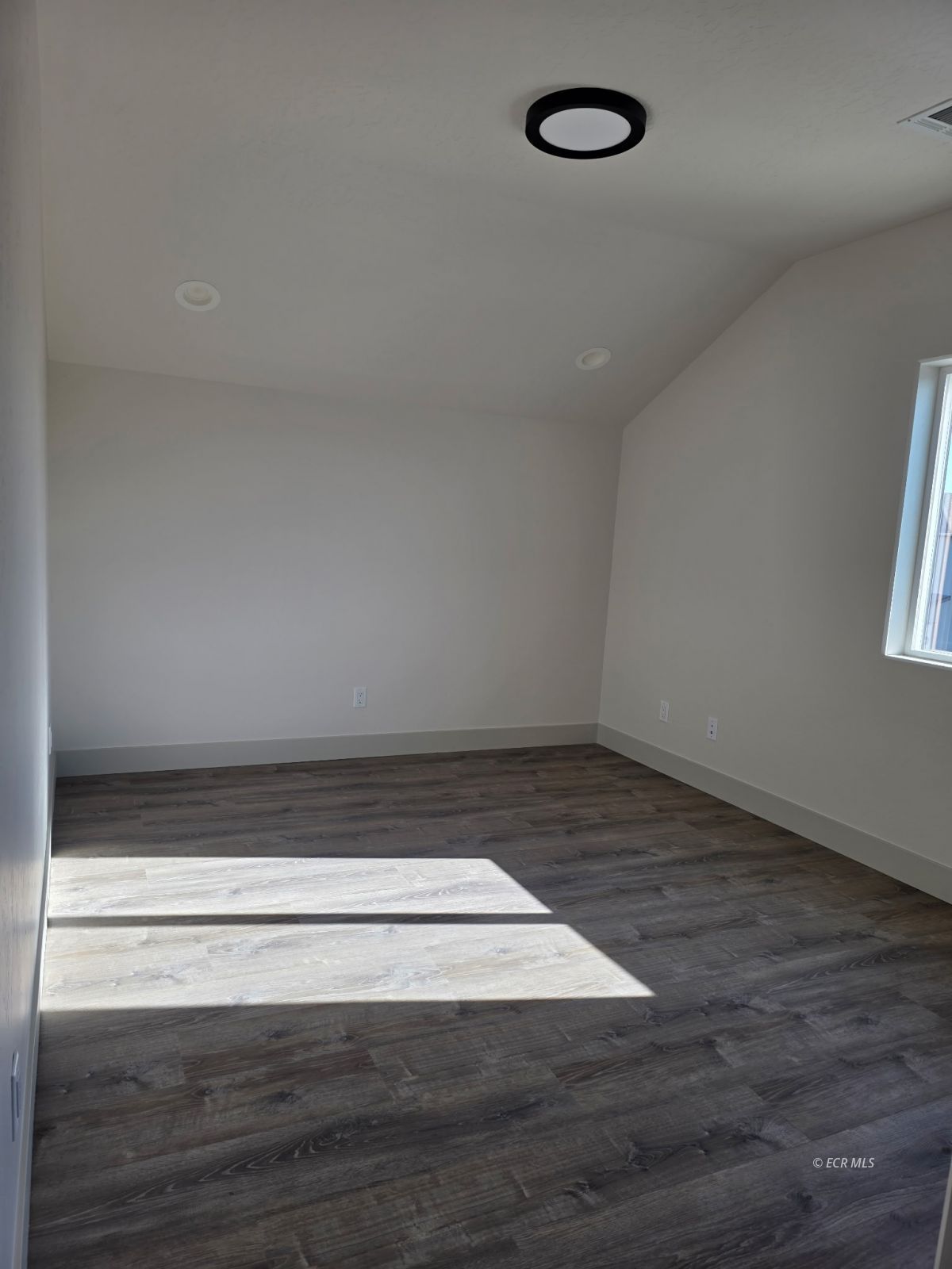 2703 Quartz Drive Property Photo 21