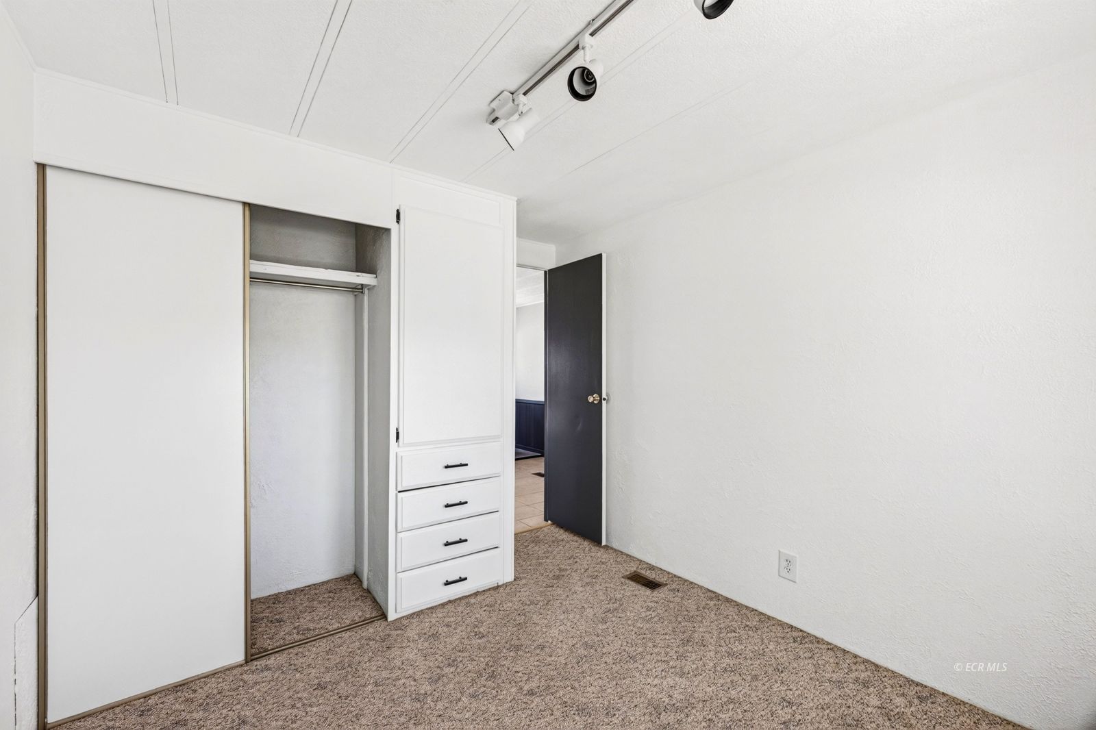 461 Tiffany Drive Property Photo 20