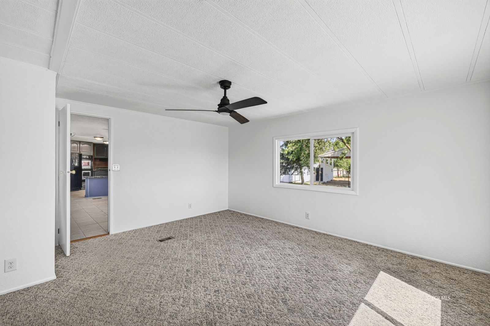 461 Tiffany Drive Property Photo 22
