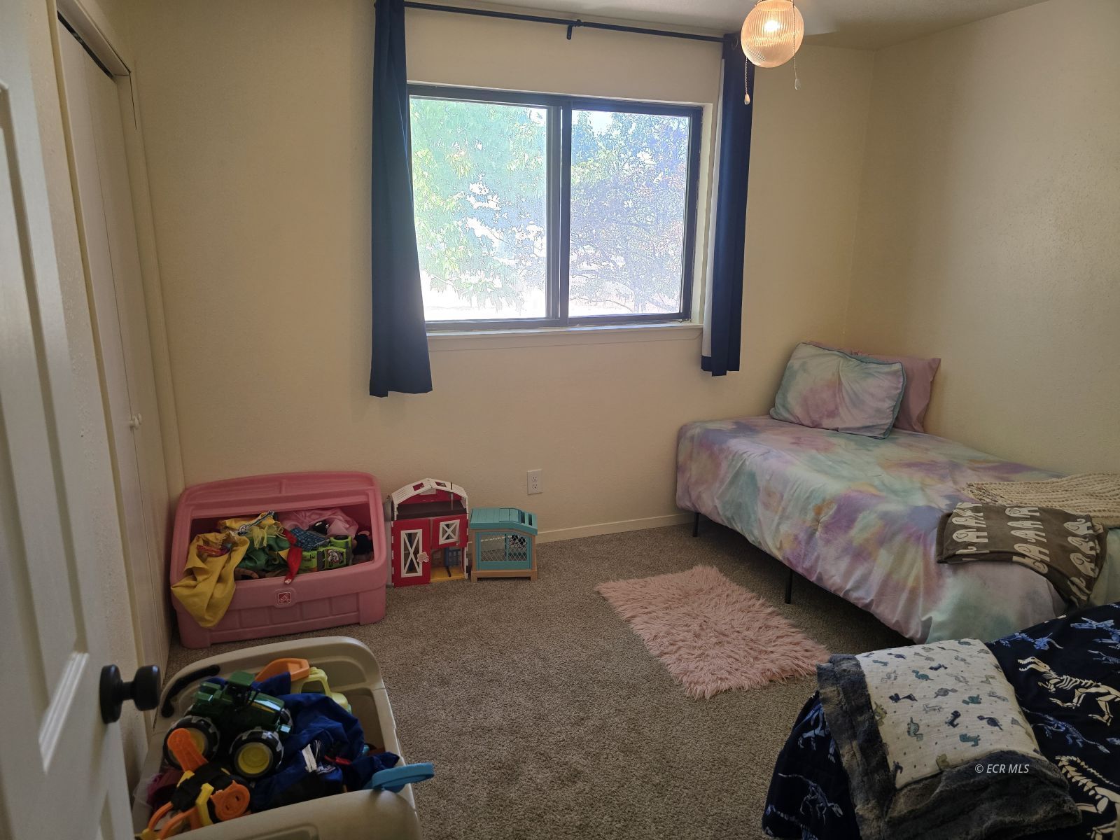 755 Devon Drive Property Photo 17