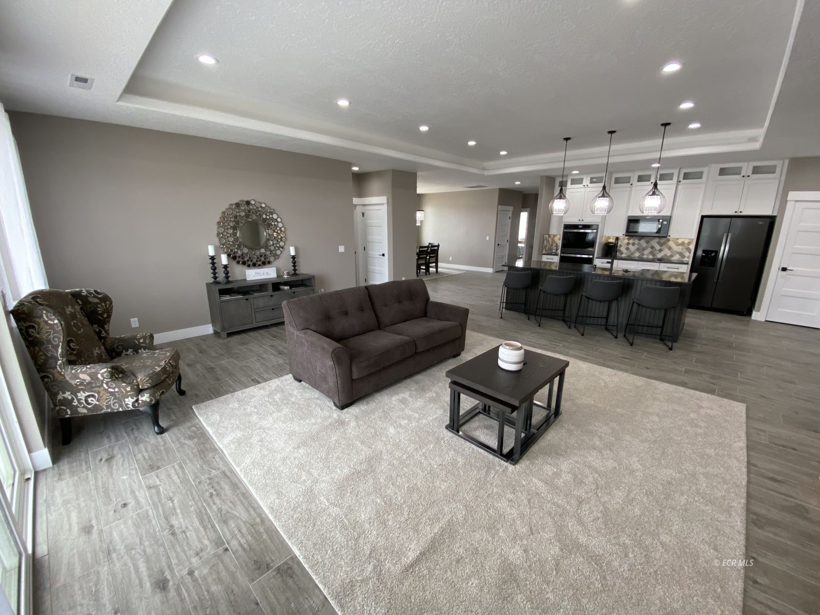 1933 Pheasant Drive Property Photo 18