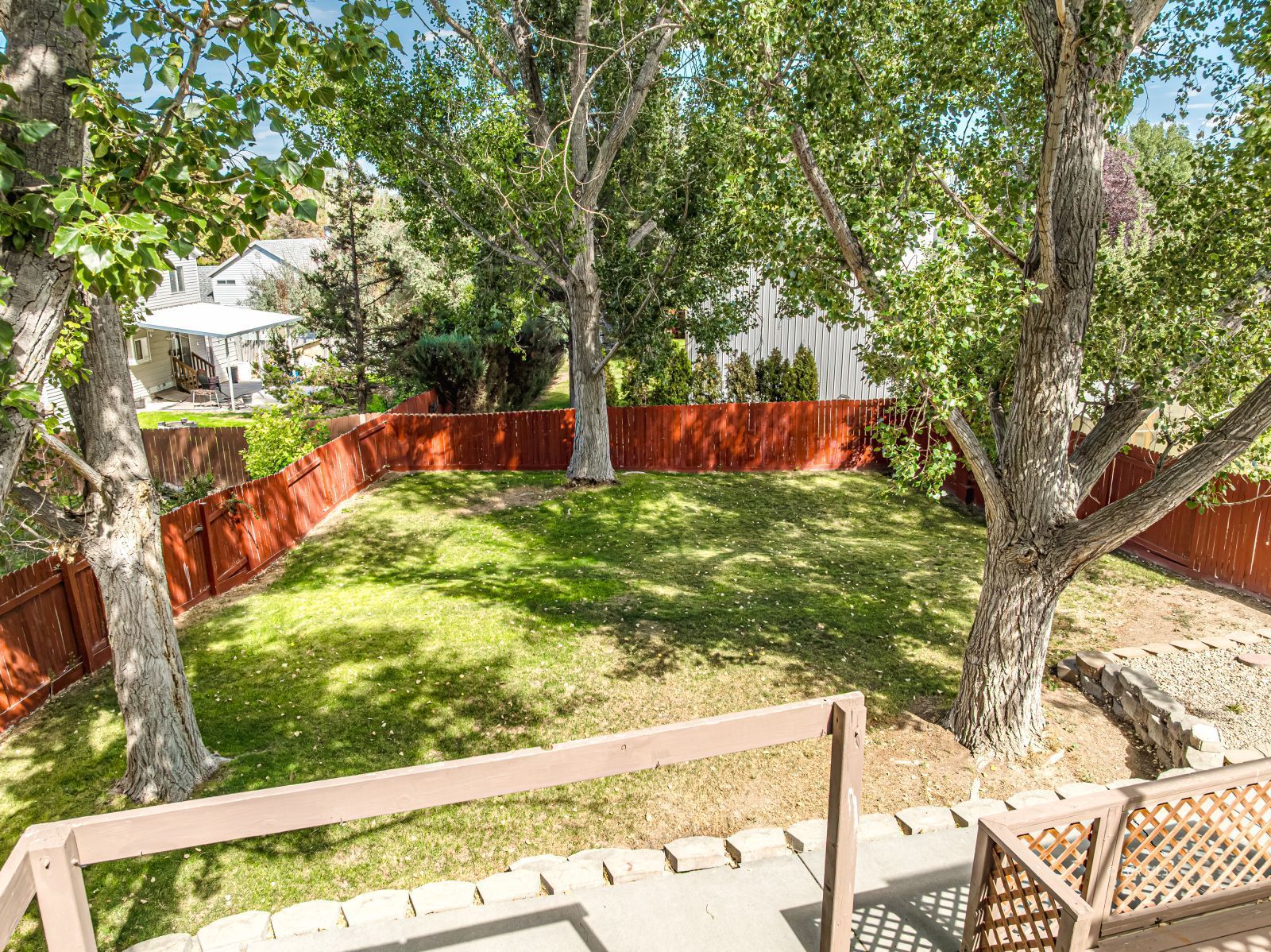 2126 Colonial Drive Property Photo 39