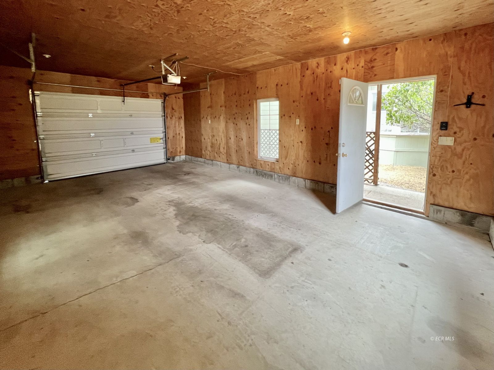 592 Gilia Place Property Photo 24