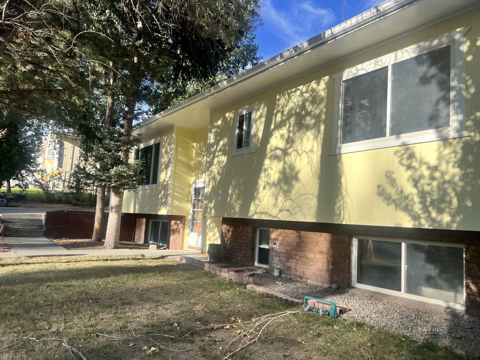 3152 Scenic View Drive Property Photo 1