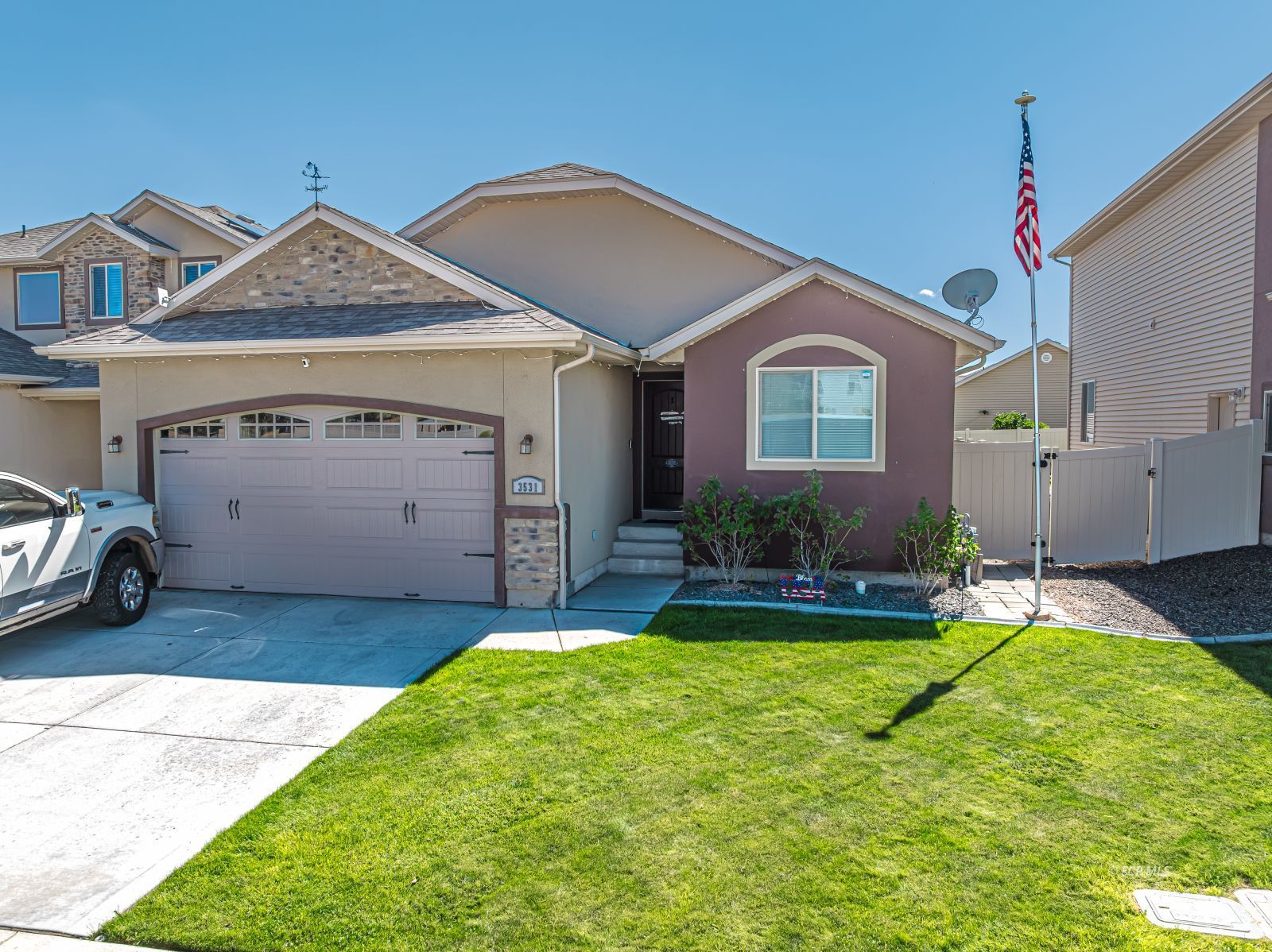 3531 Boulder Creek Property Photo 1