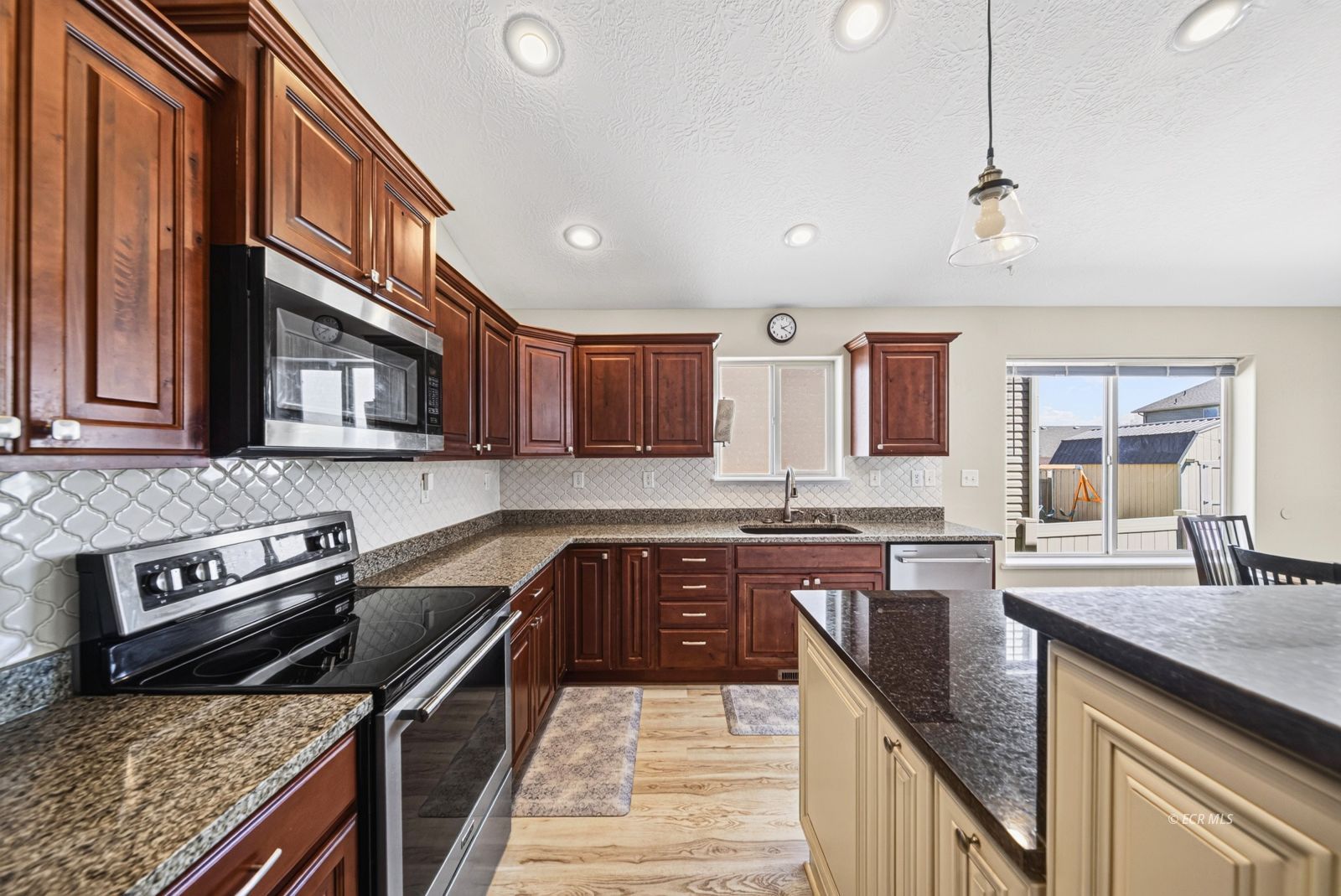 3531 Boulder Creek Property Photo 12