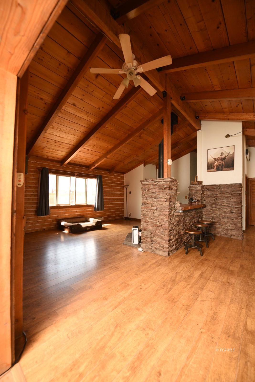 458 Lawndale Drive Property Photo 12
