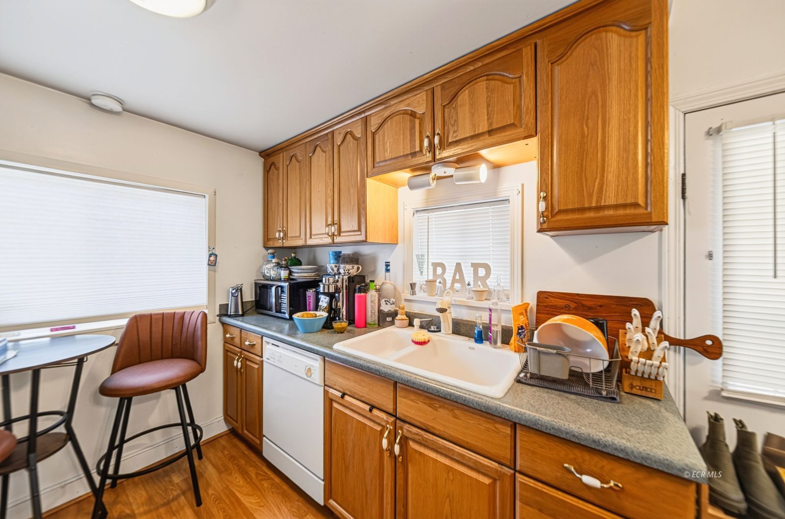 671 Ouderkirk Avenue Property Photo 17