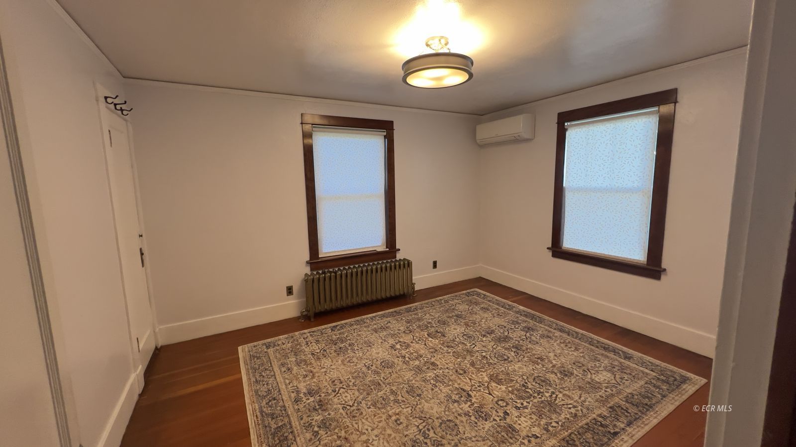 148 W Pine Street Property Photo 14