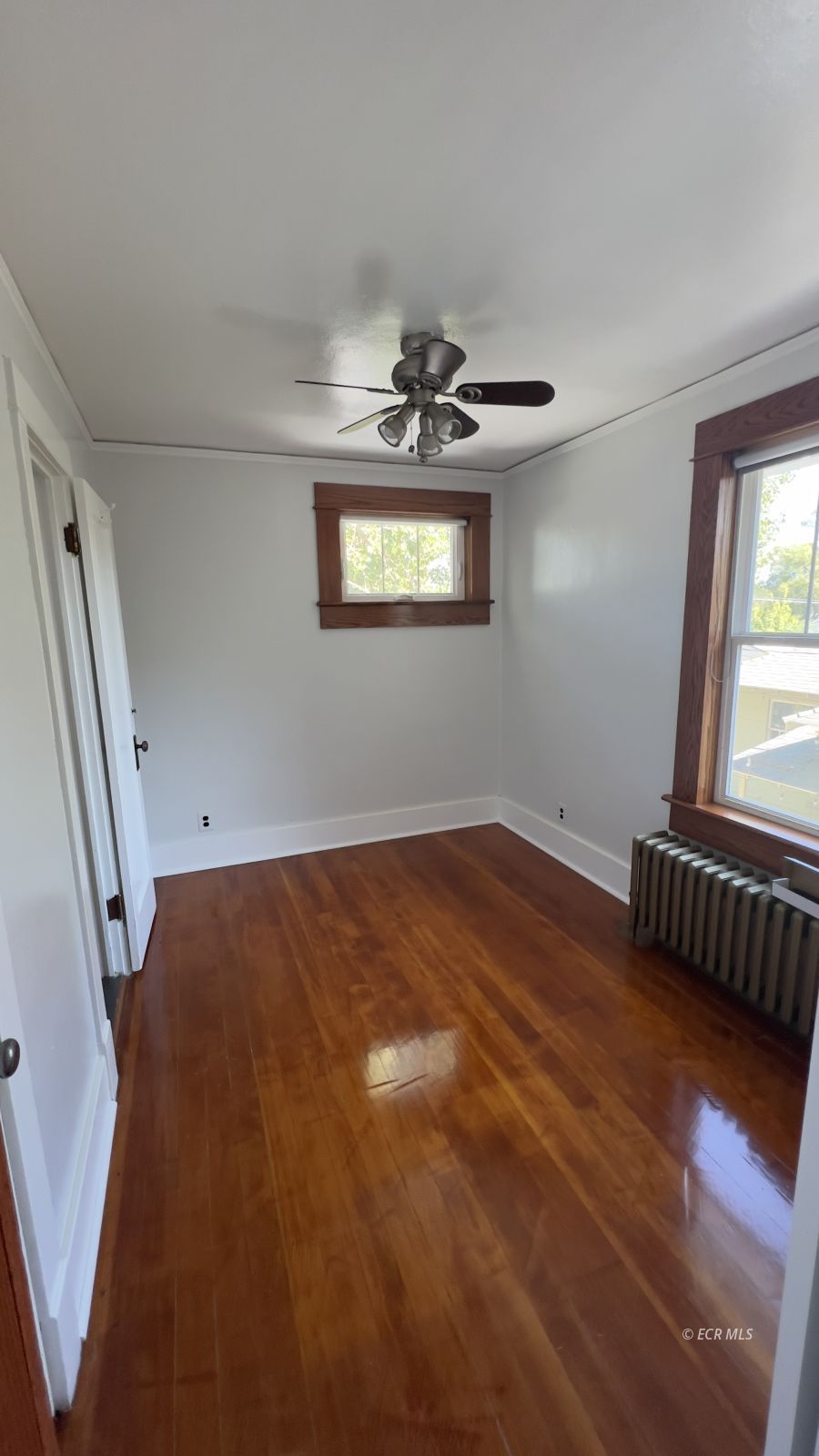 148 W Pine Street Property Photo 22