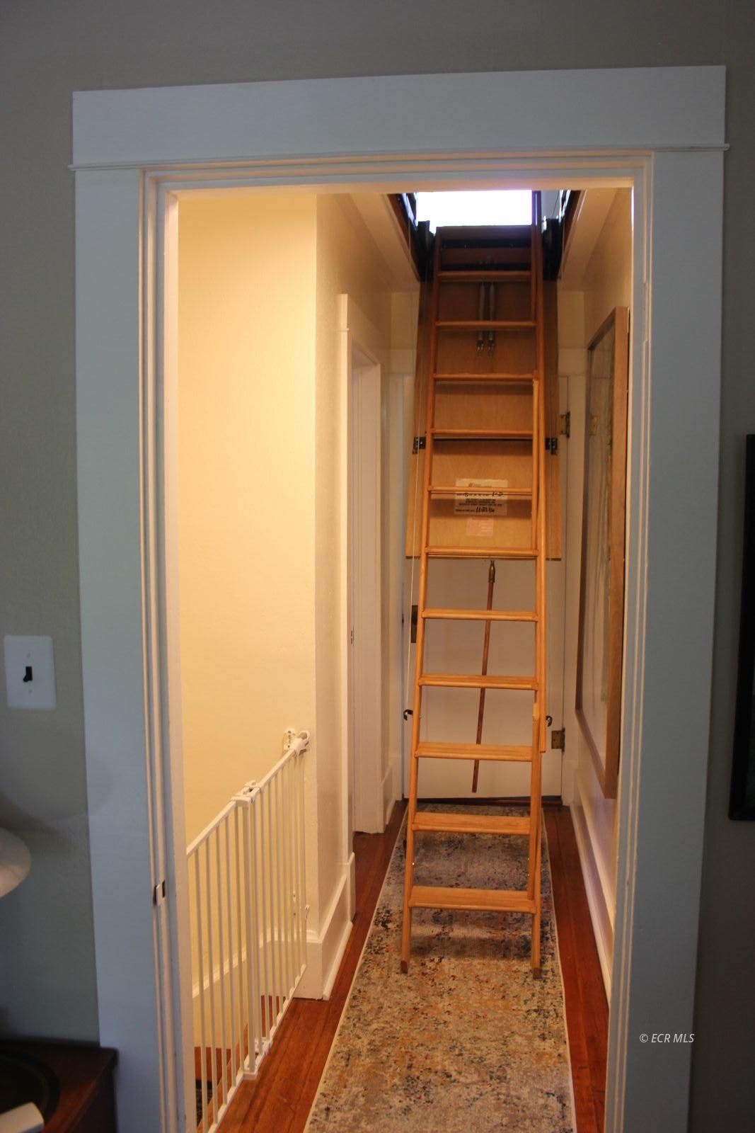 148 W Pine Street Property Photo 31