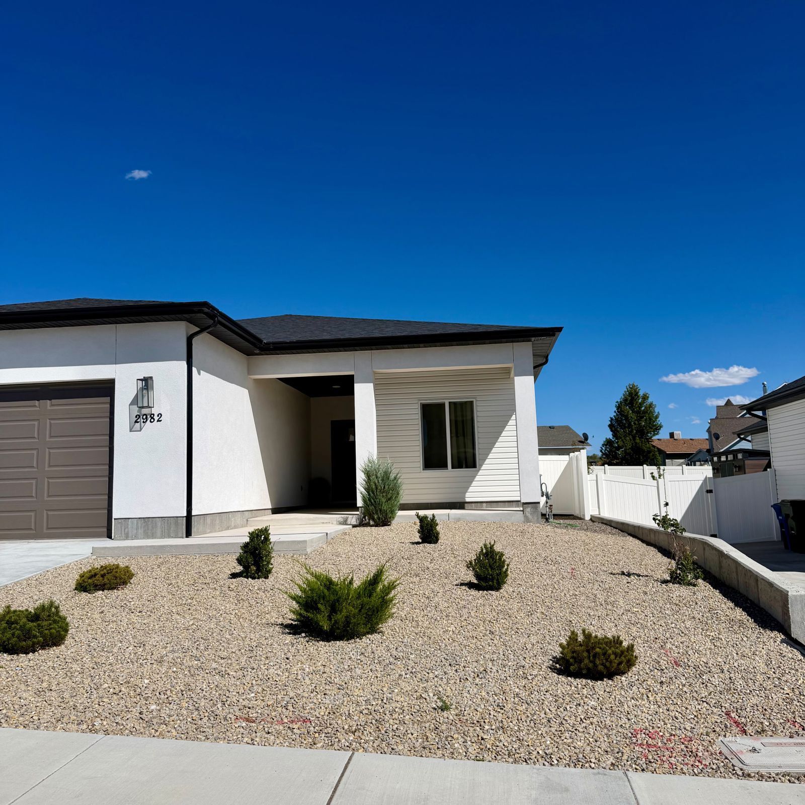 2982 Eleanor Court Property Photo 2