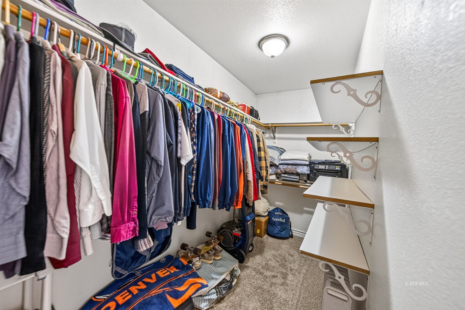 751 Thistle Drive Property Photo 18