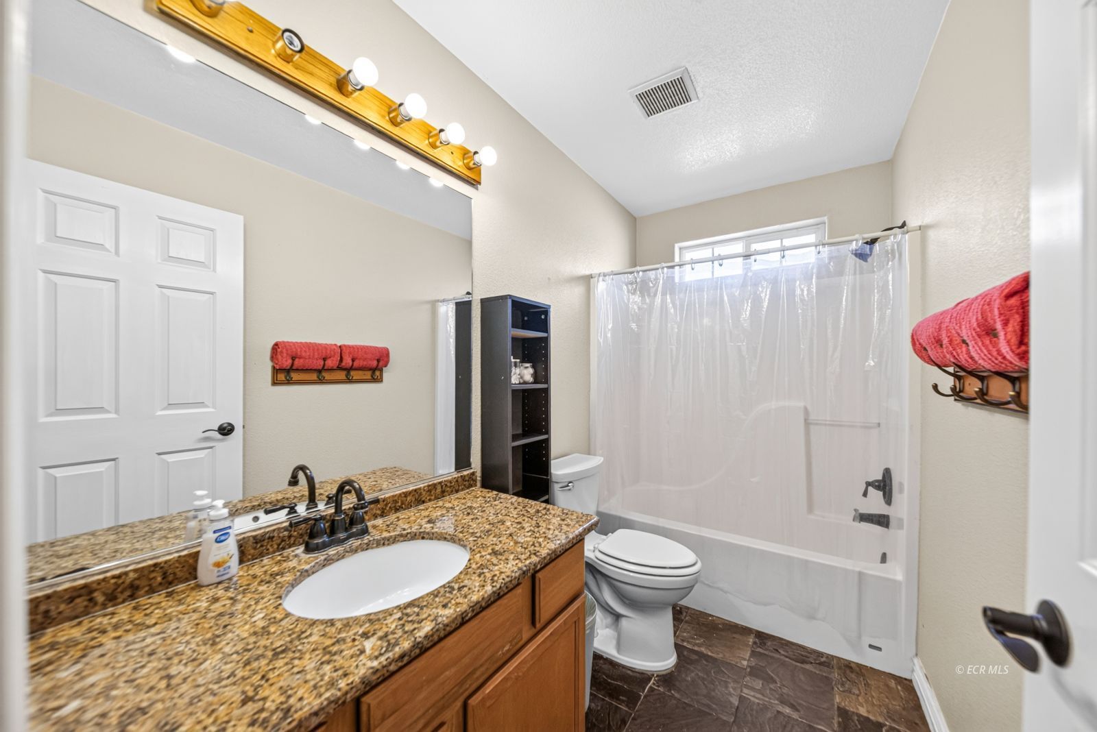 751 Thistle Drive Property Photo 19