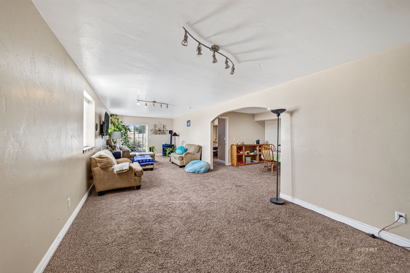 751 Thistle Drive Property Photo 22