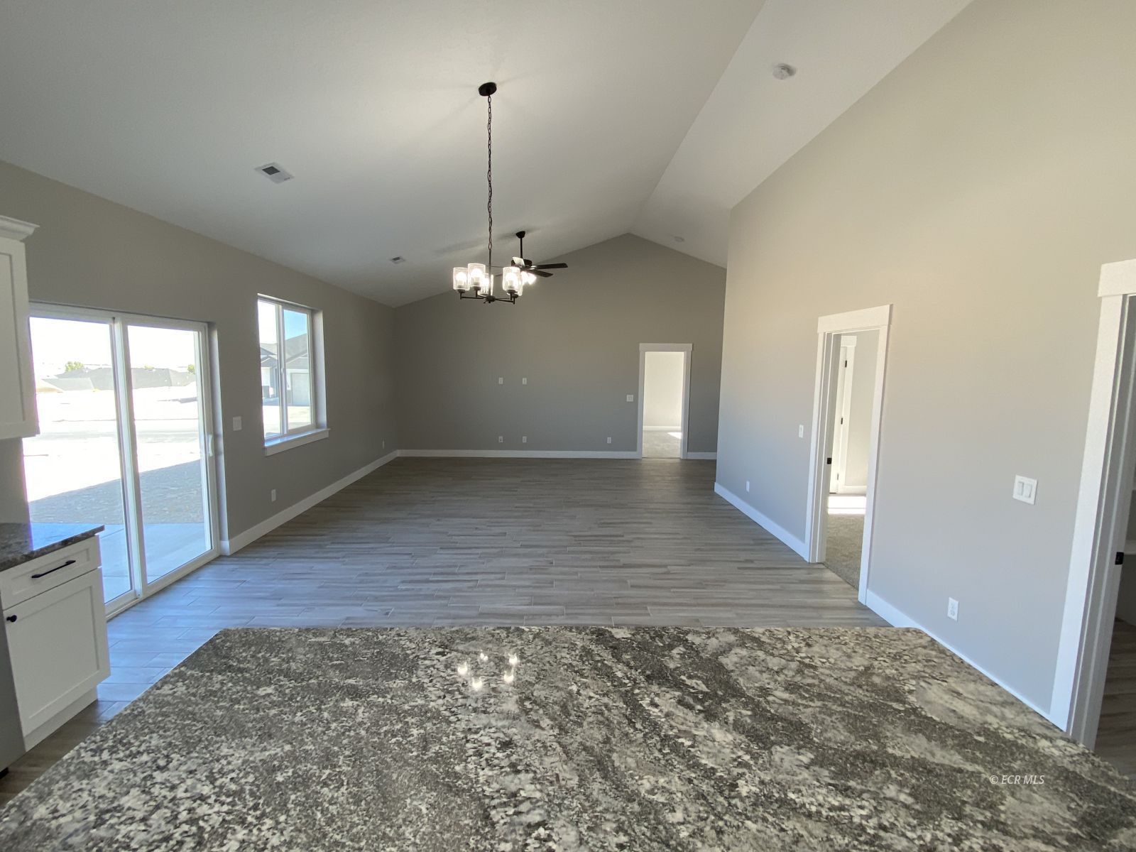 267 Northglen Drive Property Photo 6